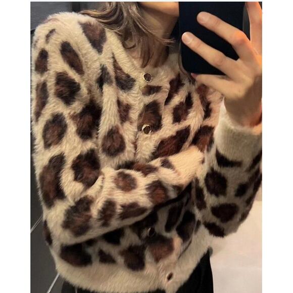 Zara Faux Fur Animal Print Jacquard Knit Cardigan Women’s Size S - Picture 3 of 12
